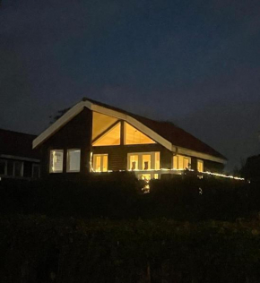 Emmerbølle Luksushytter med havudsigt, Tranekær